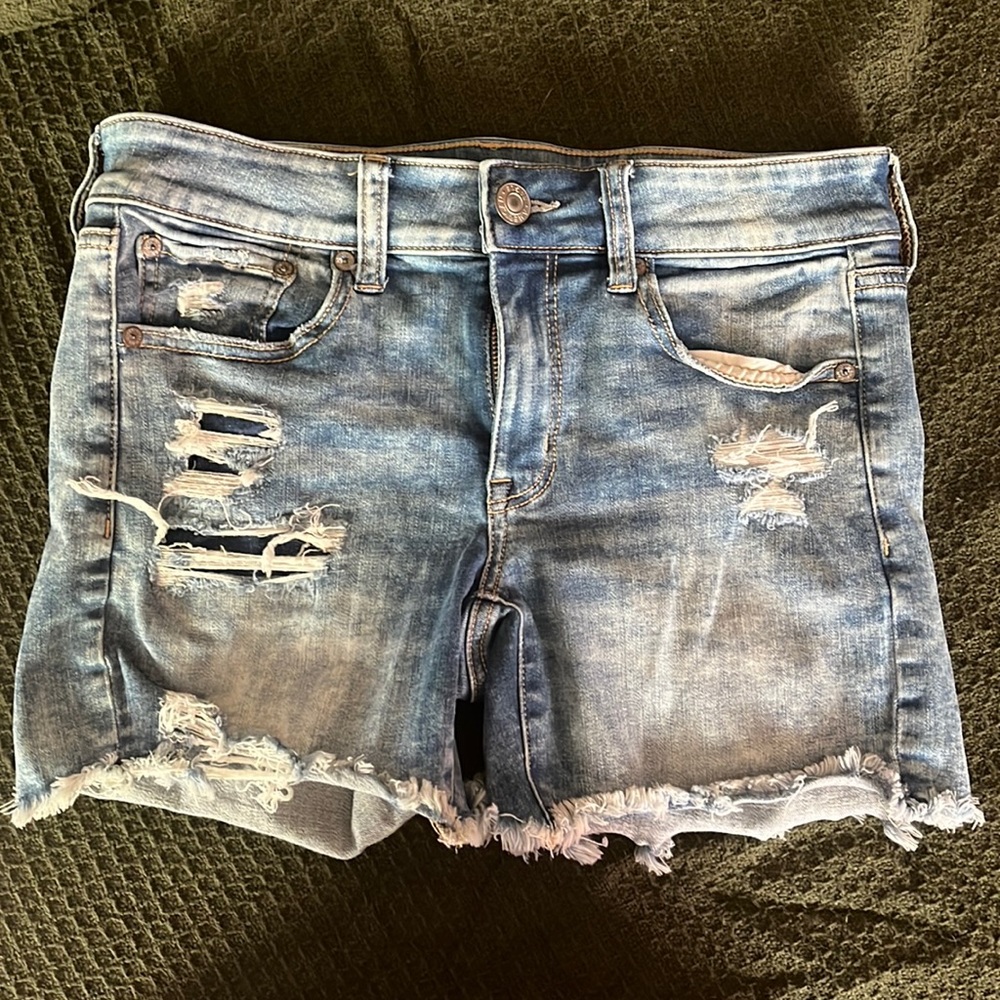 Womens American Eagle shorts